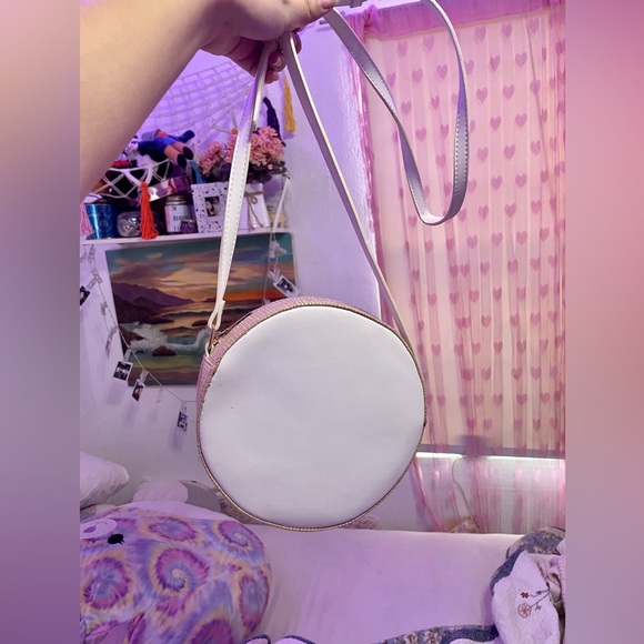 Francesca’s Round woven bag - Picture 4 of 5